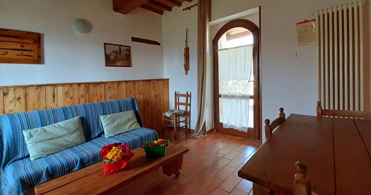 Country House Ca' Vernaccia Guest House Урбино Екстериор снимка