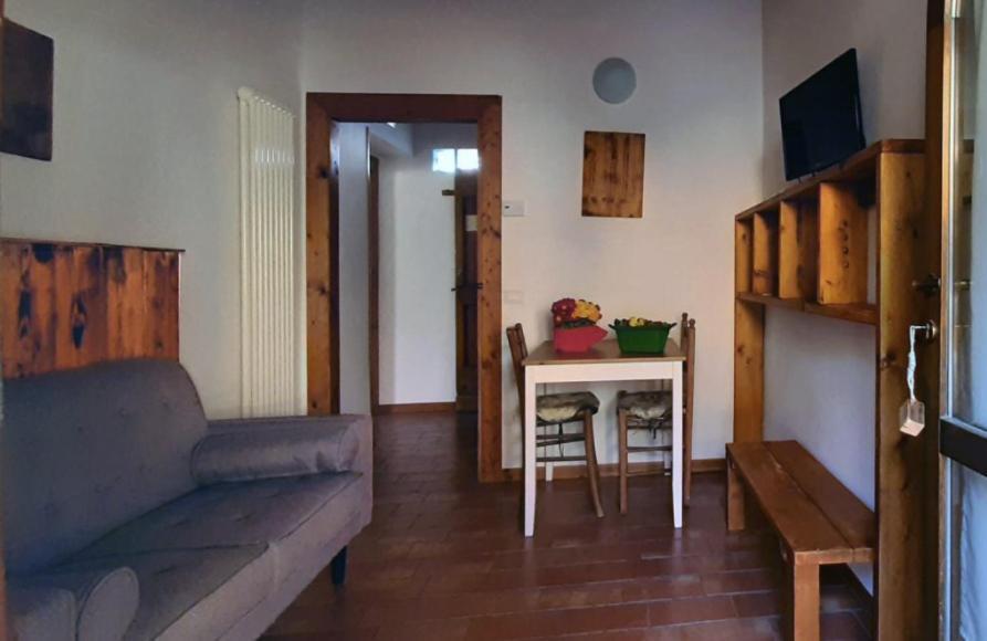 Country House Ca' Vernaccia Guest House Урбино Екстериор снимка